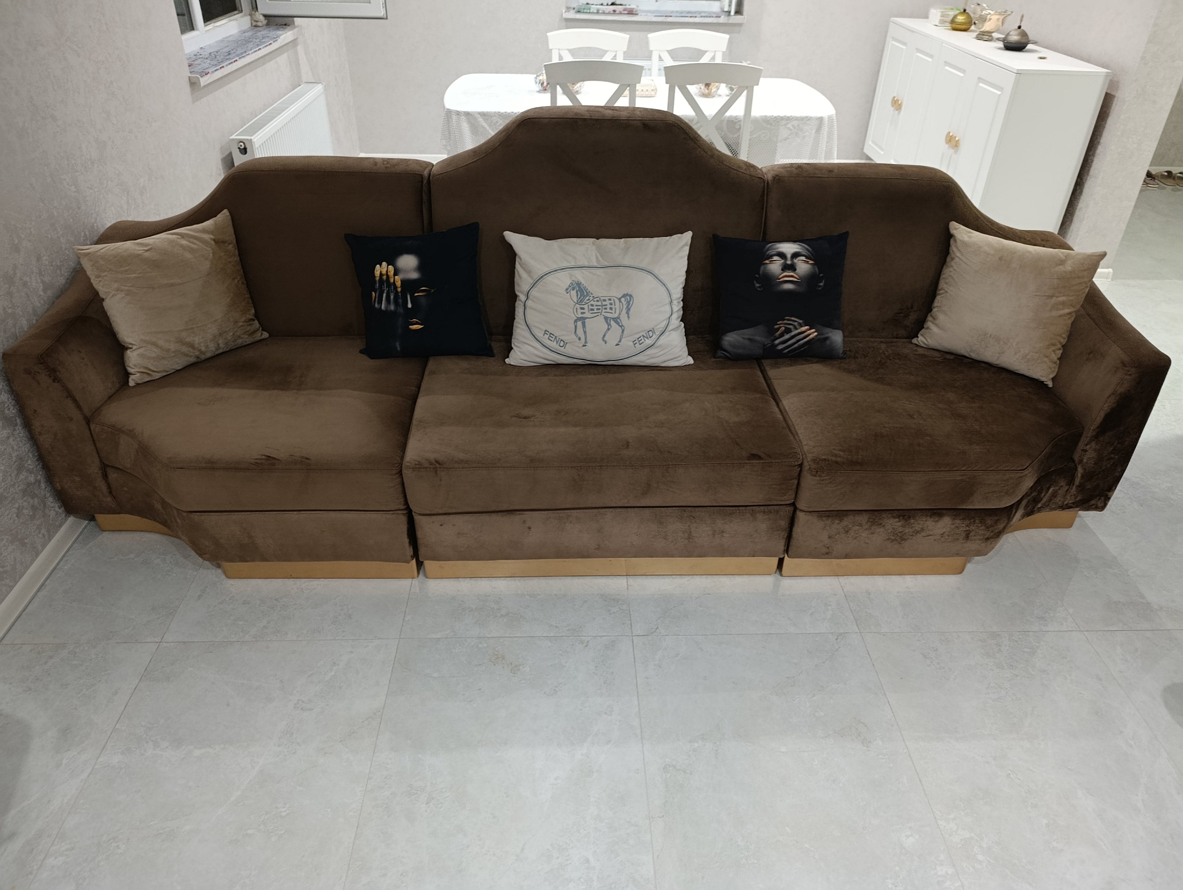 Luxury Divan Dəsti – 3+1+1 Oturma Qrupu (Qəhvəyi Məxmər) - Levent Mebel